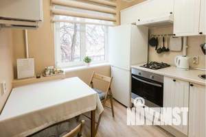 1-к квартира, посуточно, 32м2, 3/5 этаж