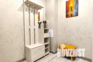 1-к квартира, посуточно, 42м2, 8/18 этаж