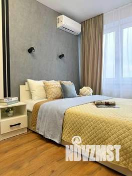 1-к квартира, посуточно, 34м2, 10/25 этаж