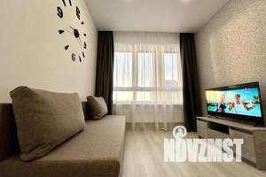 2-к квартира, посуточно, 48м2, 18/25 этаж