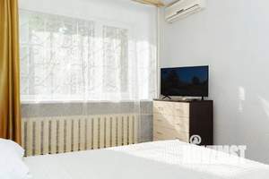1-к квартира, посуточно, 30м2, 1/9 этаж