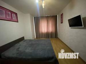 1-к квартира, посуточно, 33м2, 18/25 этаж