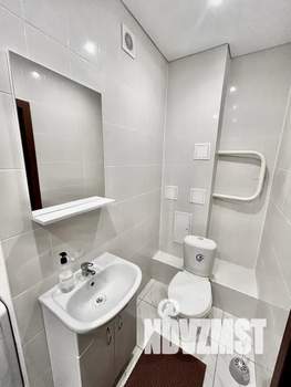 1-к квартира, посуточно, 37м2, 10/22 этаж