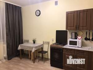 1-к квартира, посуточно, 49м2, 9/18 этаж