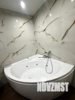 Студия квартира, посуточно, 31м2, 18/23 этаж