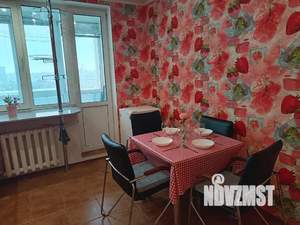 1-к квартира, посуточно, 38м2, 8/10 этаж