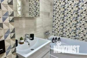 1-к квартира, посуточно, 48м2, 12/30 этаж