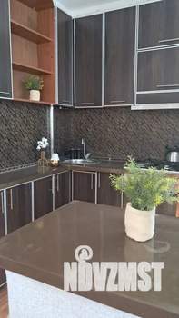 Студия квартира, посуточно, 40м2, 2/5 этаж