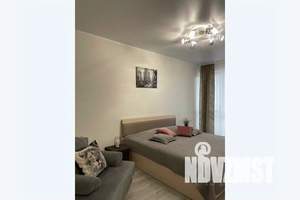 1-к квартира, посуточно, 40м2, 3/25 этаж