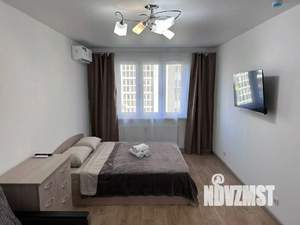 1-к квартира, посуточно, 35м2, 1/1 этаж