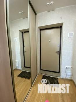 1-к квартира, посуточно, 33м2, 18/25 этаж