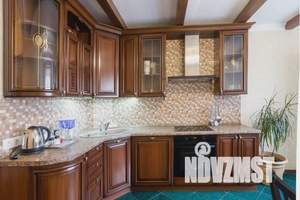 3-к квартира, посуточно, 104м2, 5/5 этаж