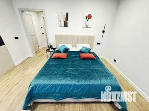 Студия квартира, посуточно, 38м2, 10/25 этаж