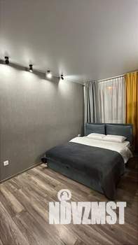 1-к квартира, посуточно, 35м2, 3/15 этаж