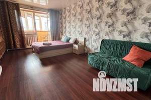 1-к квартира, посуточно, 54м2, 6/17 этаж