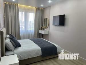 1-к квартира, посуточно, 44м2, 10/16 этаж
