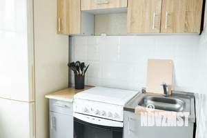 2-к квартира, посуточно, 42м2, 5/6 этаж