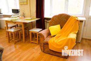 2-к квартира, посуточно, 46м2, 1/1 этаж
