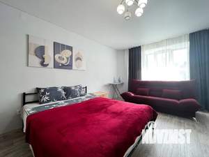 1-к квартира, посуточно, 42м2, 5/10 этаж