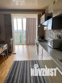 2-к квартира, посуточно, 60м2, 9/9 этаж