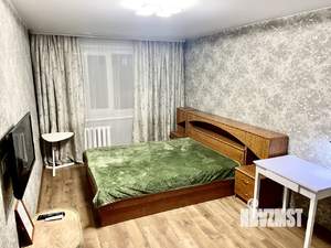 1-к квартира, посуточно, 40м2, 2/10 этаж