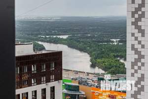 1-к квартира, посуточно, 40м2, 23/25 этаж