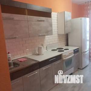 1-к квартира, посуточно, 41м2, 18/25 этаж