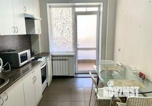 2-к квартира, посуточно, 75м2, 1/1 этаж