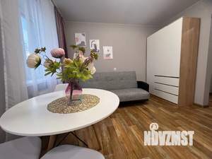 Студия квартира, посуточно, 33м2, 2/8 этаж