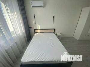 1-к квартира, посуточно, 43м2, 1/1 этаж