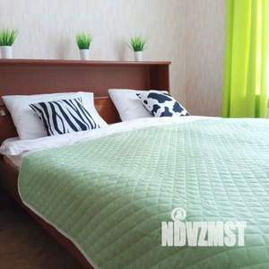 2-к квартира, посуточно, 65м2, 1/1 этаж