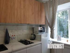 1-к квартира, посуточно, 30м2, 3/5 этаж