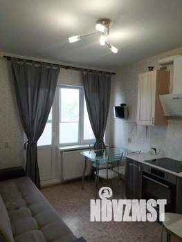 1-к квартира, посуточно, 52м2, 1/1 этаж