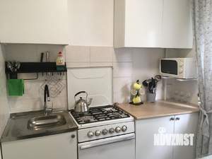 2-к квартира, посуточно, 44м2, 1/5 этаж