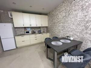 3-к квартира, посуточно, 73м2, 1/1 этаж