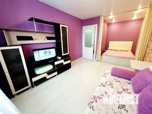 1-к квартира, посуточно, 42м2, 3/9 этаж