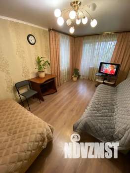 1-к квартира, посуточно, 33м2, 7/9 этаж