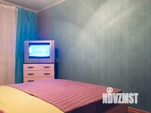 1-к квартира, посуточно, 37м2, 1/2 этаж