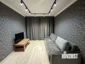 1-к квартира, посуточно, 43м2, 1/1 этаж