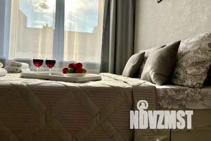 1-к квартира, посуточно, 44м2, 3/6 этаж