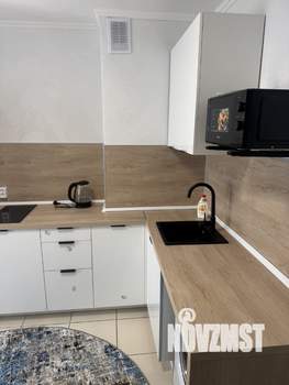 1-к квартира, посуточно, 36м2, 1/12 этаж