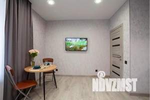 1-к квартира, посуточно, 42м2, 15/21 этаж