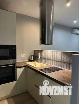 1-к квартира, посуточно, 52м2, 1/1 этаж