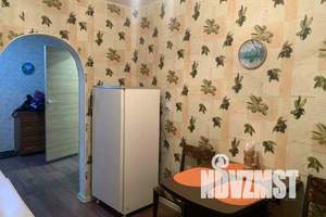 1-к квартира, посуточно, 35м2, 18/18 этаж