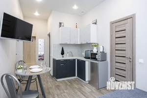Студия квартира, посуточно, 19м2, 1/6 этаж