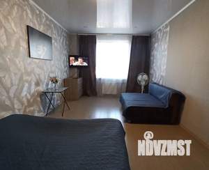 1-к квартира, посуточно, 40м2, 3/13 этаж