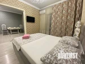 1-к квартира, посуточно, 50м2, 10/10 этаж