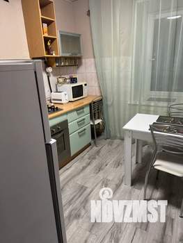 1-к квартира, посуточно, 35м2, 1/5 этаж