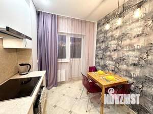 1-к квартира, посуточно, 37м2, 1/1 этаж