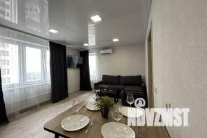 2-к квартира, посуточно, 44м2, 20/27 этаж